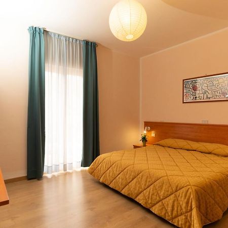 Hotel Gambrinus Abbadia San Salvator Eksteriør billede