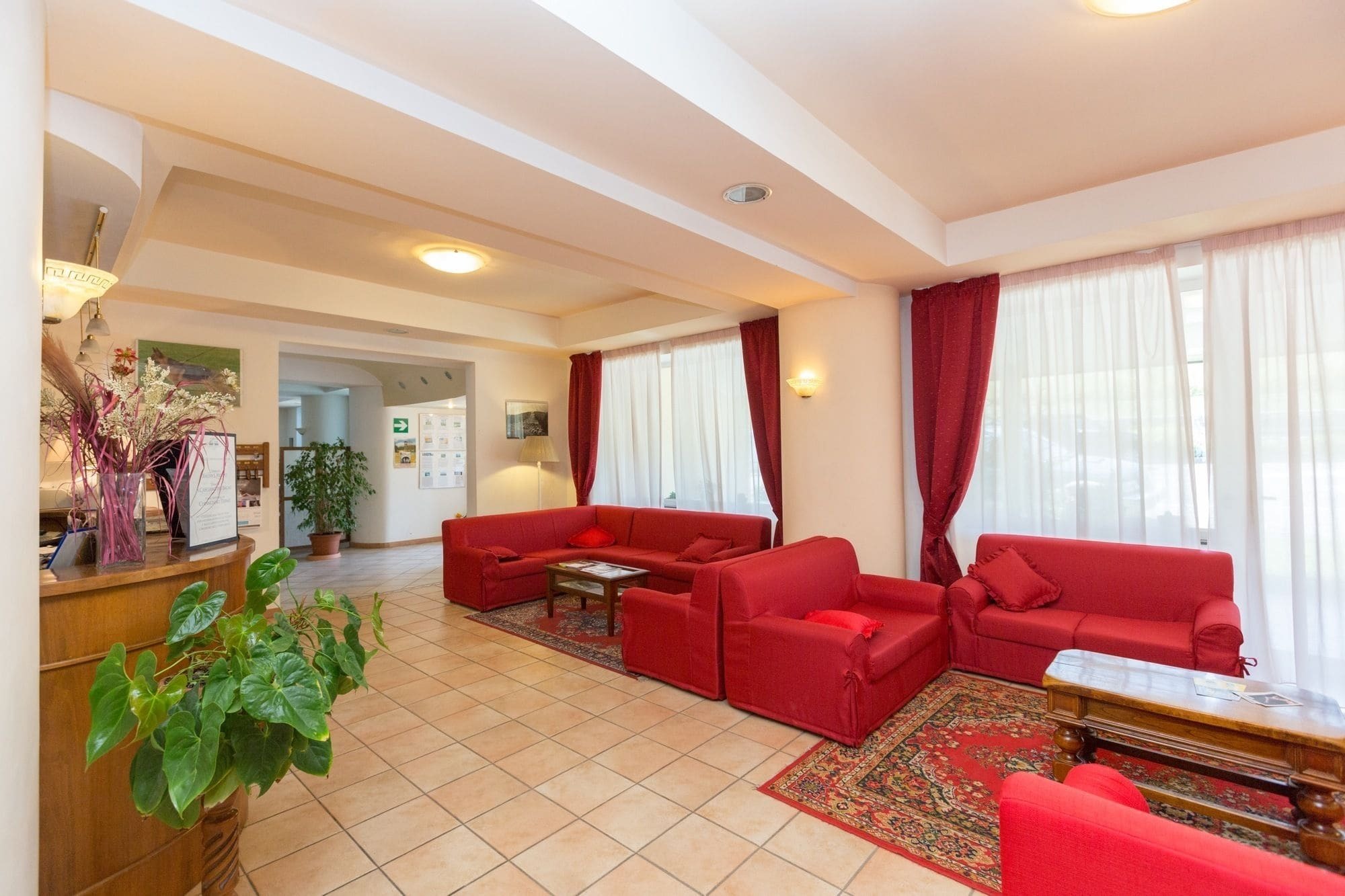 Hotel Gambrinus Abbadia San Salvator Eksteriør billede